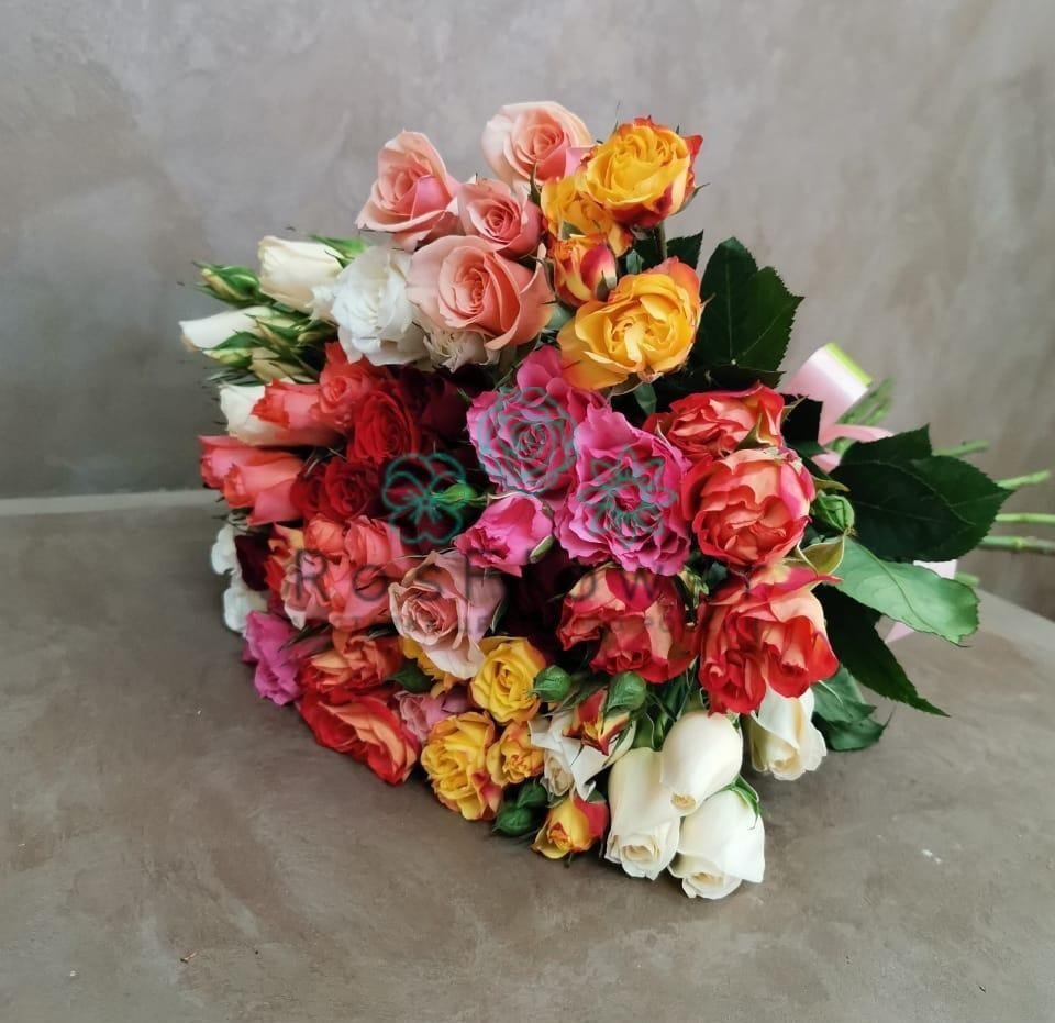 Букет цветов из: Розы в Елизаветинском