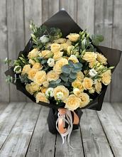 Букет цветов из:  Розы и Лизиантусы #REPLACE_PRED# Елизаветинском