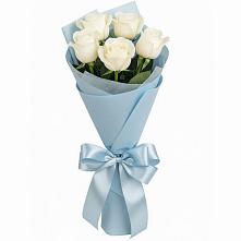 Букет 5 Белых роз Проуд в Елизаветинском