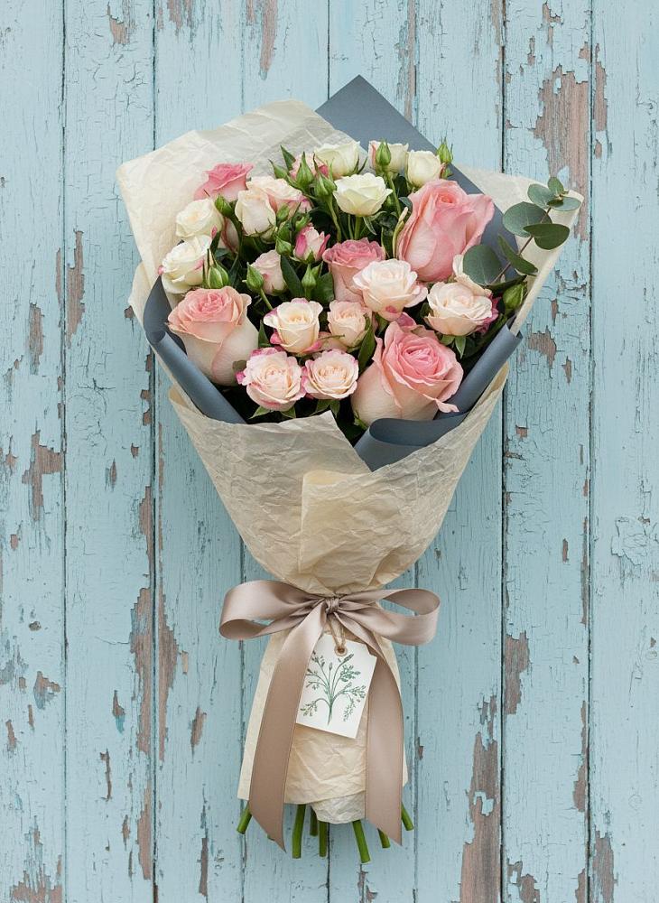 Букет цветов из: Розы в Елизаветинском