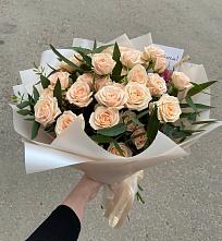 Букет Кремовые розы Латте в Елизаветинском