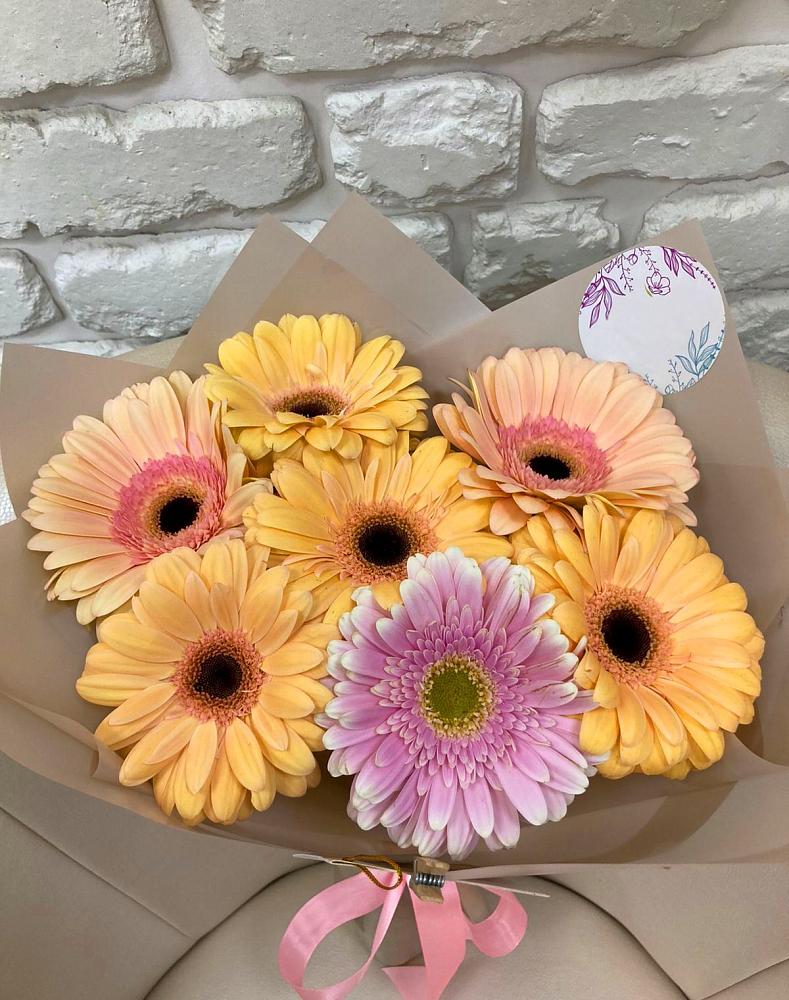 Букет цветов из: Герберы в Елизаветинском
