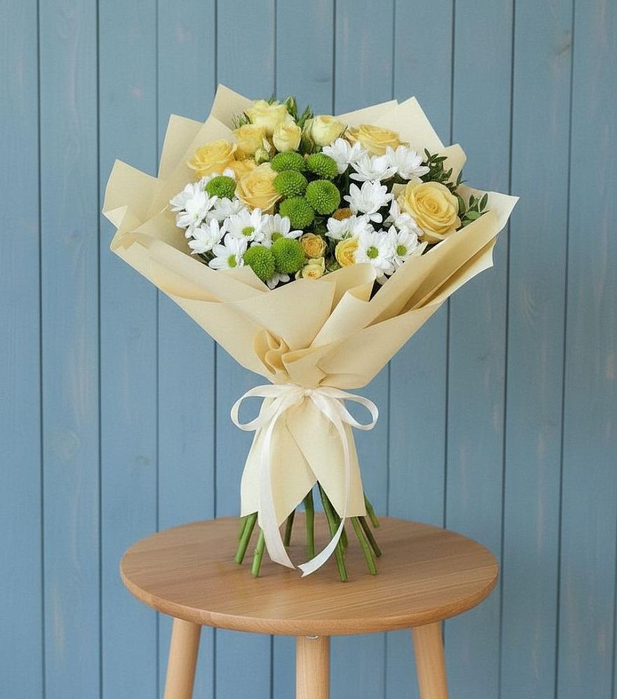 Букет цветов из: Хризантемы и Розы в Елизаветинском