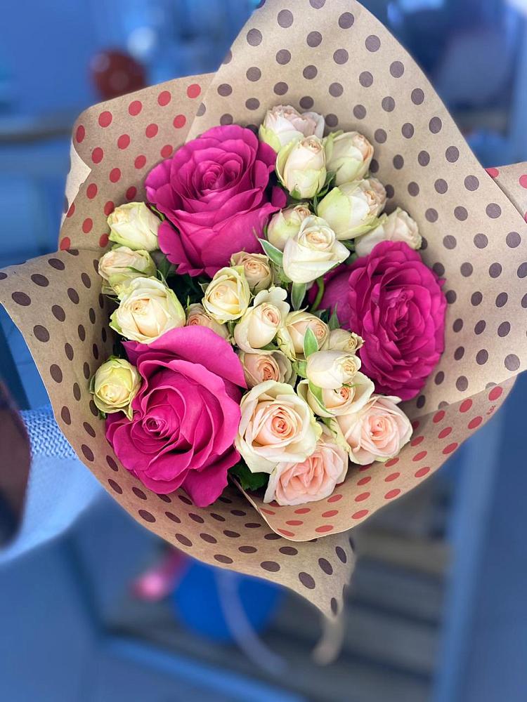 Букет цветов из: Розы в Елизаветинском