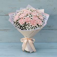 Букет цветов из:  Гвоздики в Елизаветинском