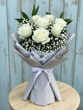 Букет цветов из:  Розы в Елизаветинском