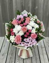Букет цветов из:  Альстромерии, Гвоздики, Розы и Хризантемы в Елизаветинском