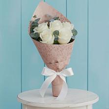 Букет цветов из:  Розы в Елизаветинском