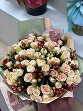 Букет цветов из:  Розы #REPLACE_PRED# Елизаветинском