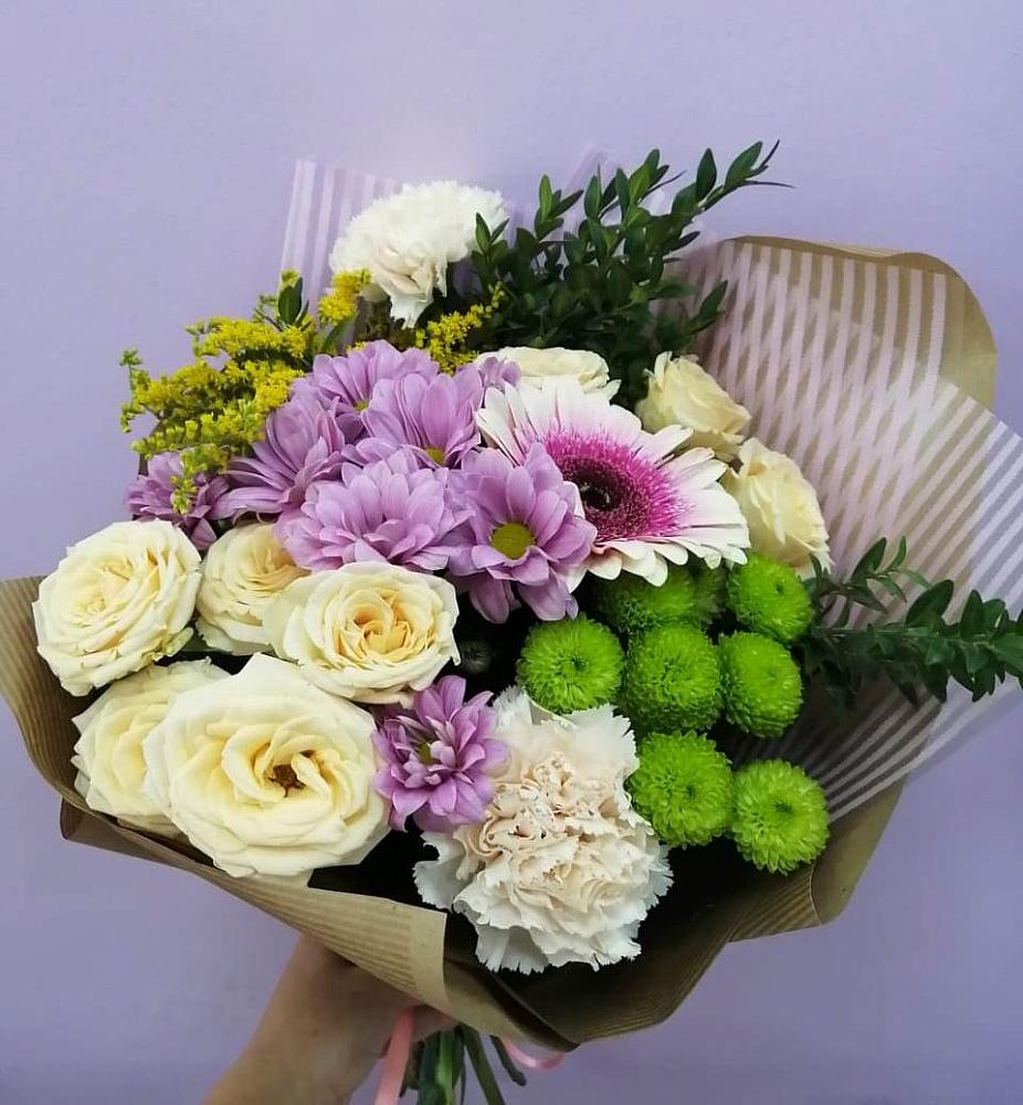 Букет цветов из: Хризантемы, Розы, Гвоздики и Герберы в Елизаветинском