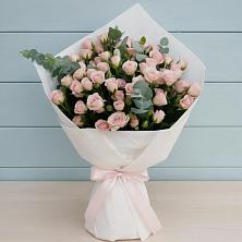 Букет цветов из:  Розы в Елизаветинском