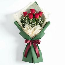 Букет цветов из:  Розы в Елизаветинском