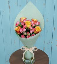 Букет цветов из:  Розы #REPLACE_PRED# Елизаветинском