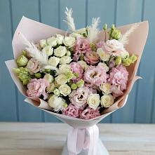 Букет цветов из:  Альстромерии и Розы в Елизаветинском